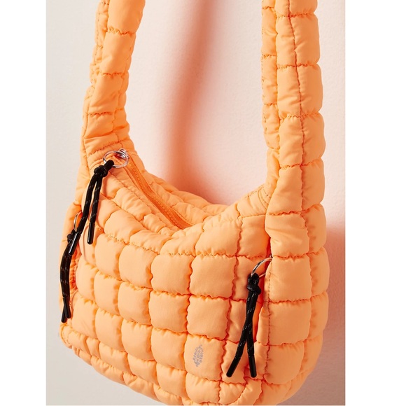 NWT Neon Clementine FP Movement Quilted Sling Bag - Picture 2 of 8